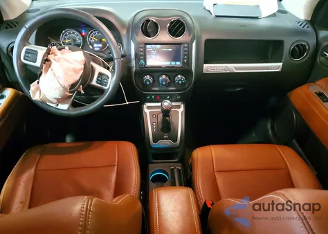 2016 Jeep Compass Latitude z USA, uszkodzony, nr VIN 1C4NJCEA9GD656027